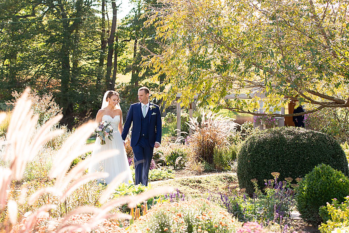 garden walk | Beech Springs Farm Wedding in Ortanna PA by Harrisburg Photographer Photography by Erin Leigh