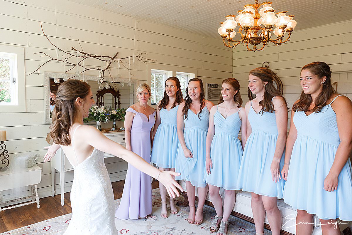 bridesmaids | Lakeview Farms Wedding in Dover PA by Harrisburg Photographer Photography by Erin Leigh