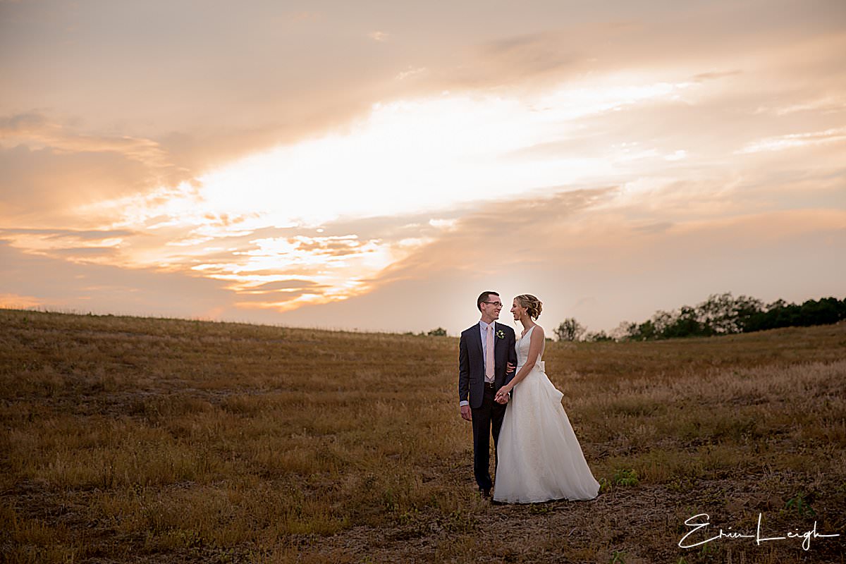 bride and groom sunset photo | Linwood Estate Wedding in CarlislePA by Harrisburg Photographer Photography by Erin Leigh