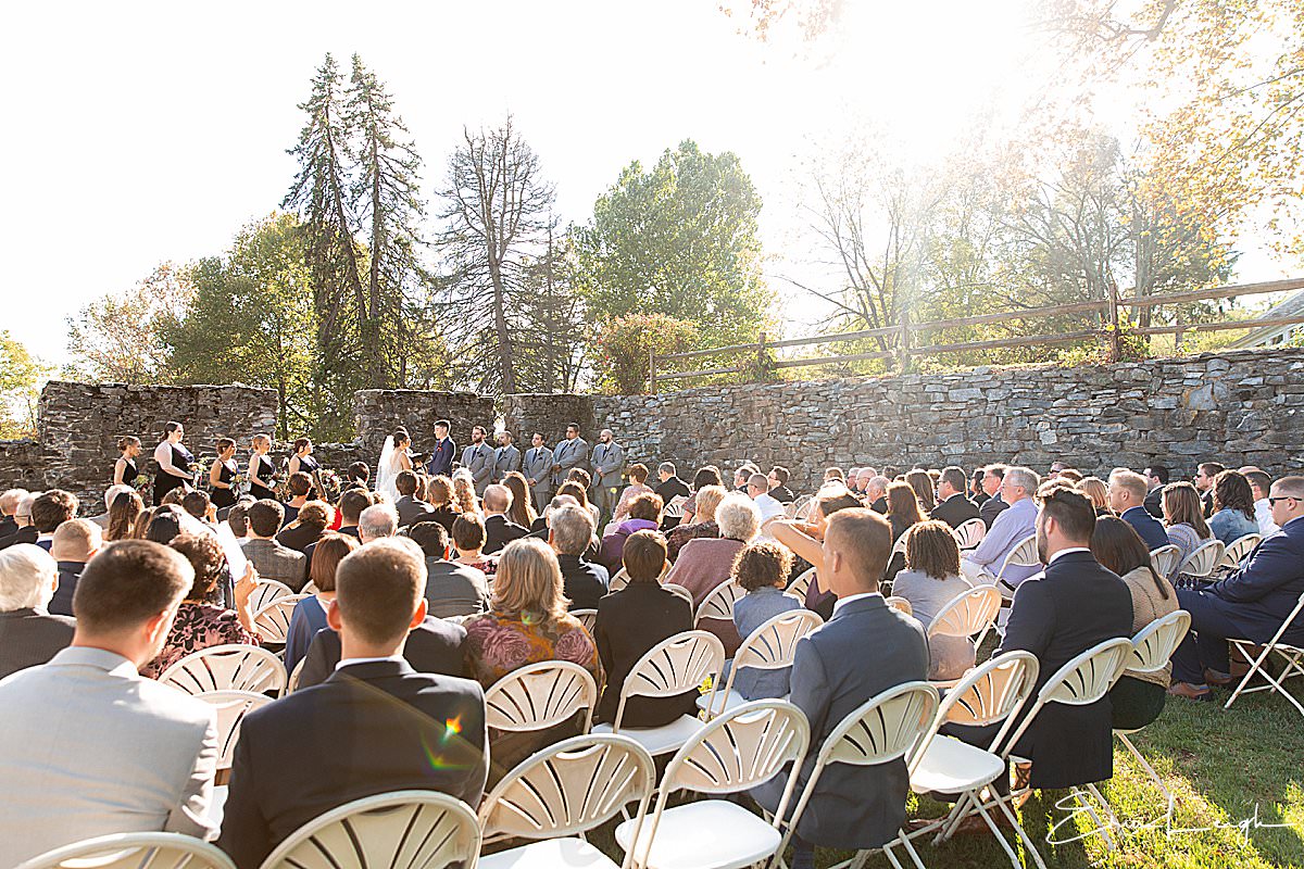 ruins wedding ceremony | Stocks Manor Wedding in Mechanicsburg PA by Harrisburg Photographer Photography by Erin Leigh